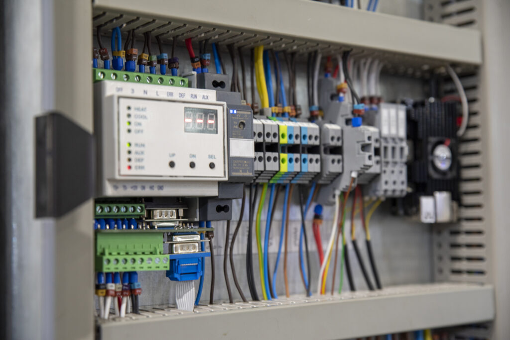 Boost Efficiency With Energy Monitoring Devices In Modern Homes